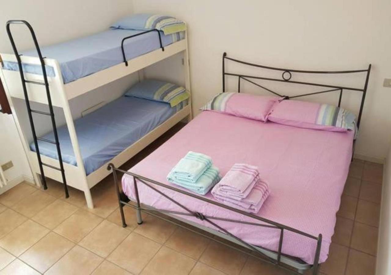 Appartamento Con Piscina A לאזיסה מראה חיצוני תמונה